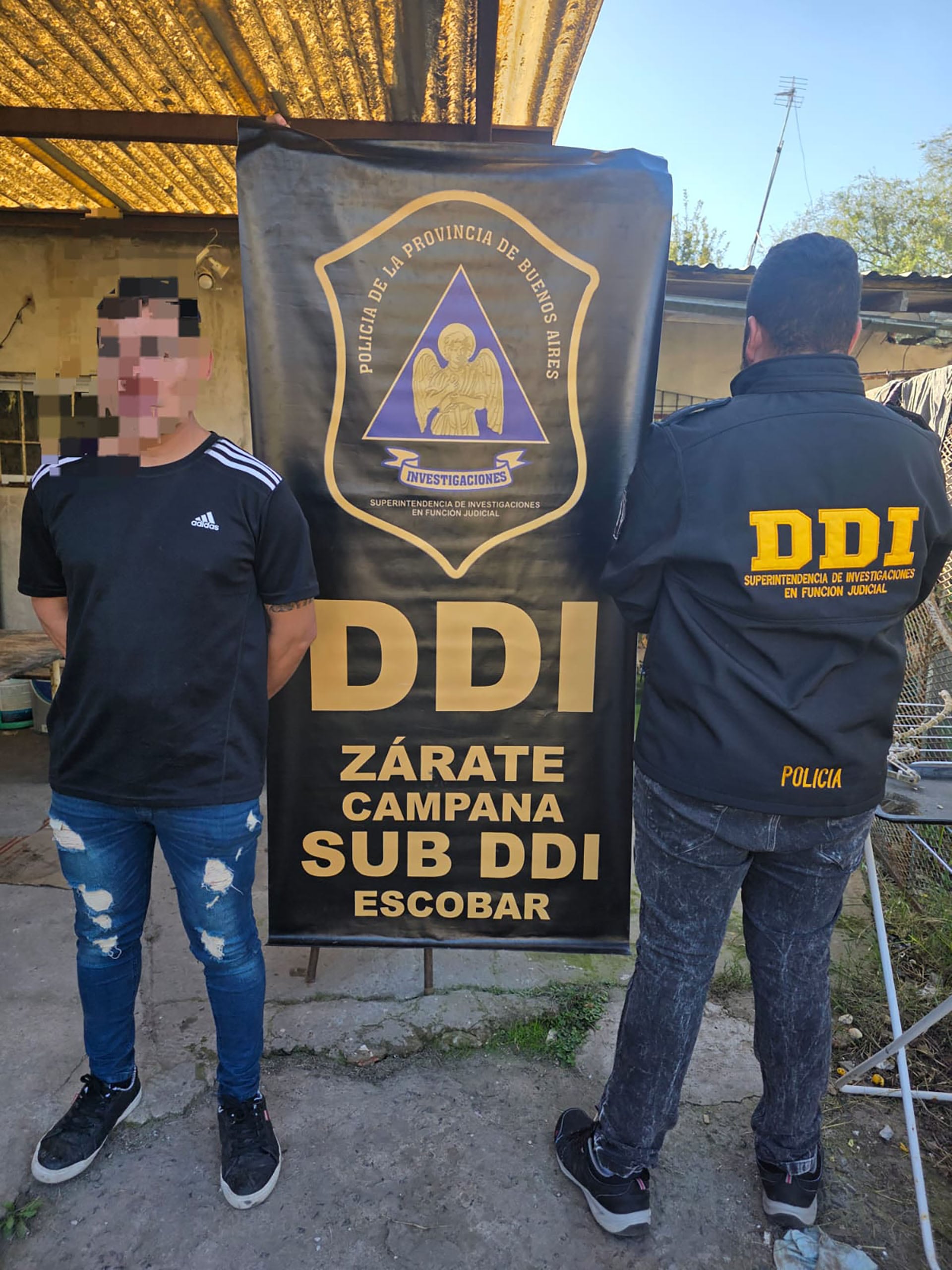 Detuvieron a “el monstruo de Loma Verde”: lo acusan de violar y embarazar a su hija de 12 años