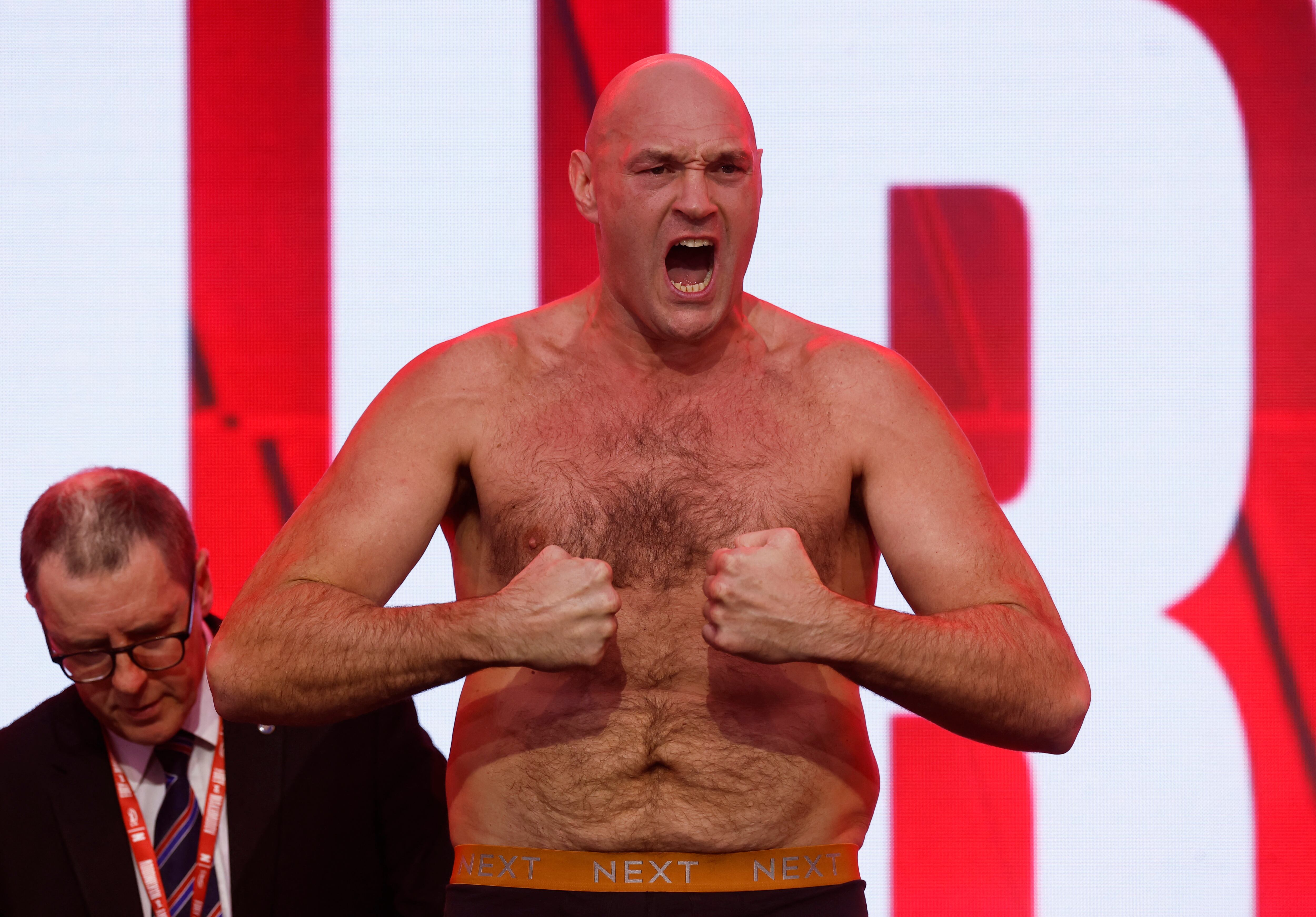 Tyson Fury llega al acuerdo tras vencer a Arslanbek Makhmudov y desafía públicamente a Joshua a la 'Batalla de Inglaterra' (Reuters/Andrew Couldridge)