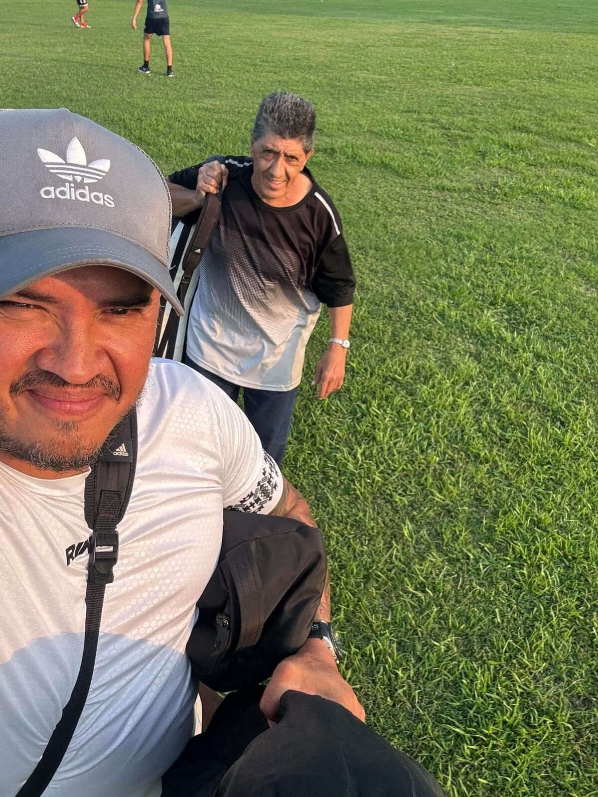 Alejandro Nato Sánchez junto a Jorge Comas, a horas de su salida de prisión