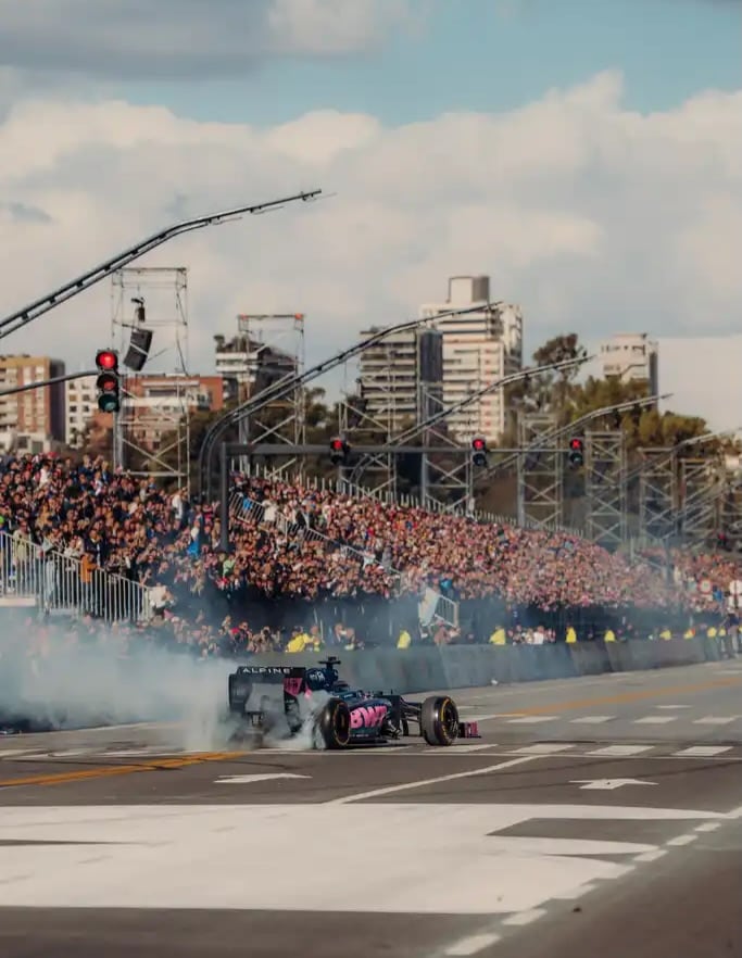 Colapinto deleitó a los fanáticos en Palermoo