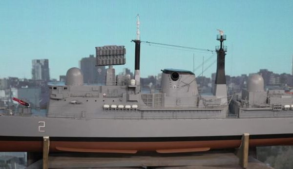 El sentido homenaje del Club Argentino de Modelismo Naval: la historia de Malvinas en barcos a escala