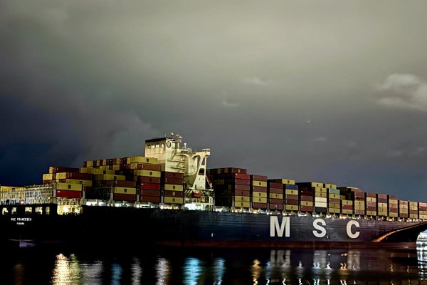 EN VIVO | El canciller iraní se reunió con el jefe del Ejército paquistaní en el marco de una posible ronda de negociaciones