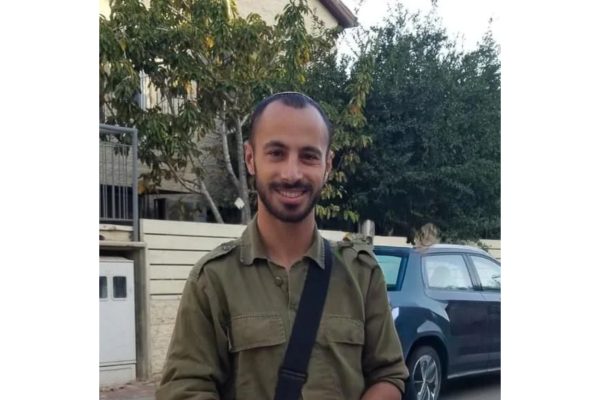 EN VIVO | Los hutíes de Yemen amenazaron con cerrar el estrecho de Bab al-Mandeb