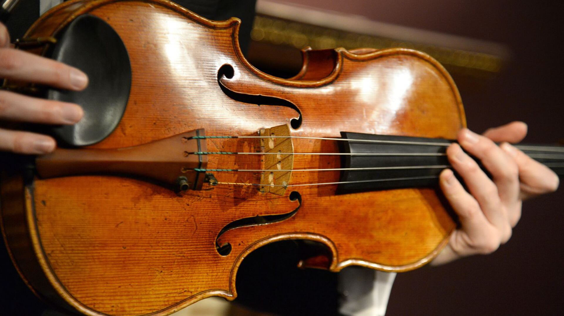 La misteriosa aparición de un Stradivarius perdido en Francia desata debate entre expertos y músicos