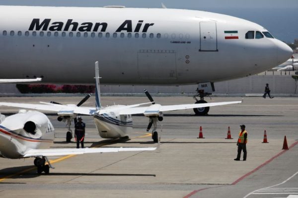 Estados Unidos advirtió que las empresas que trabajen con aerolíneas iraníes se arriesgan a sufrir sanciones