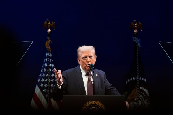 Estados Unidos dijo que el bloqueo a los puertos de Irán asfixiará los ingresos del régimen: “Sus pozos petroleros quedarán cerrados”