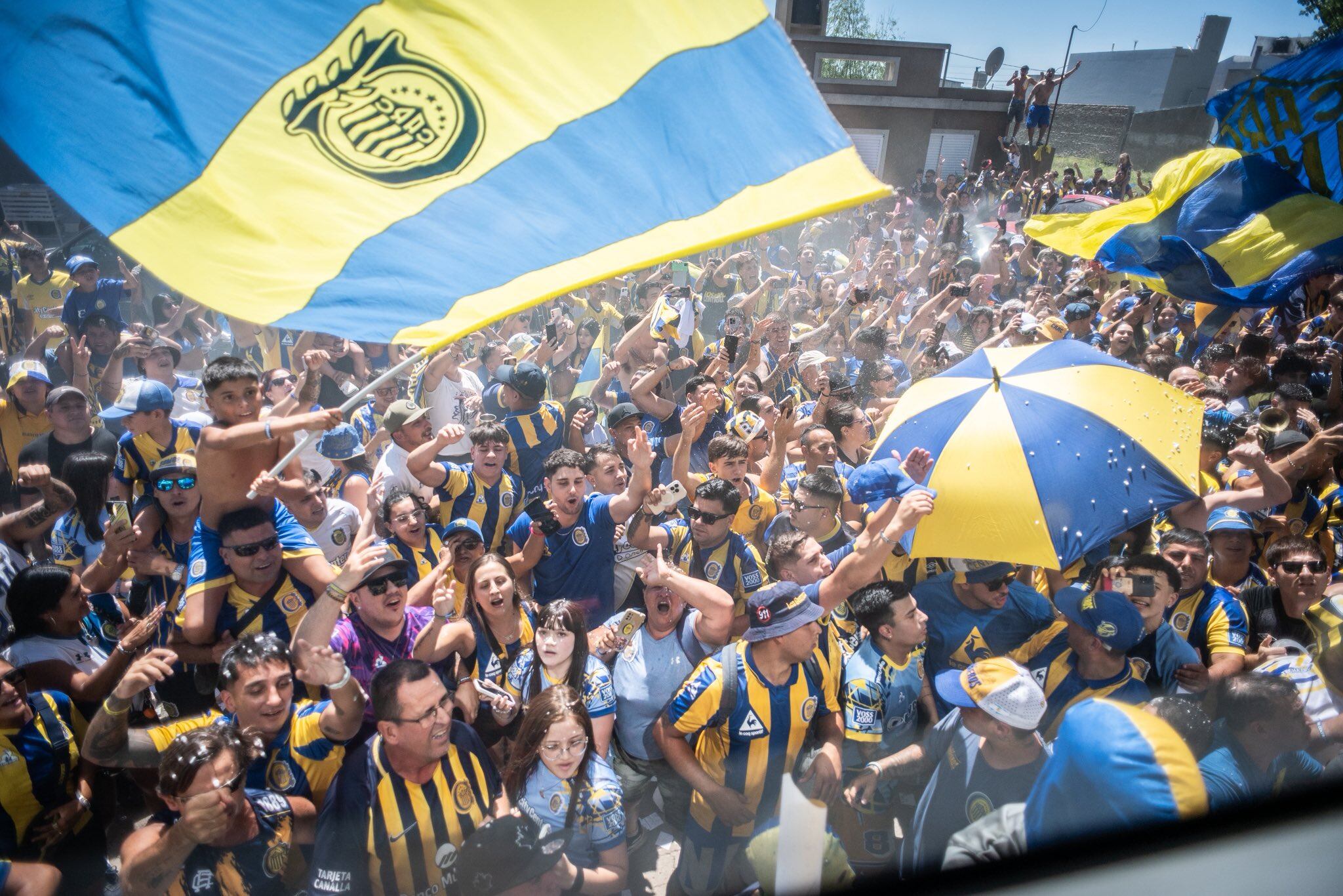 El público de Rosario Central (@RosarioCentral)
