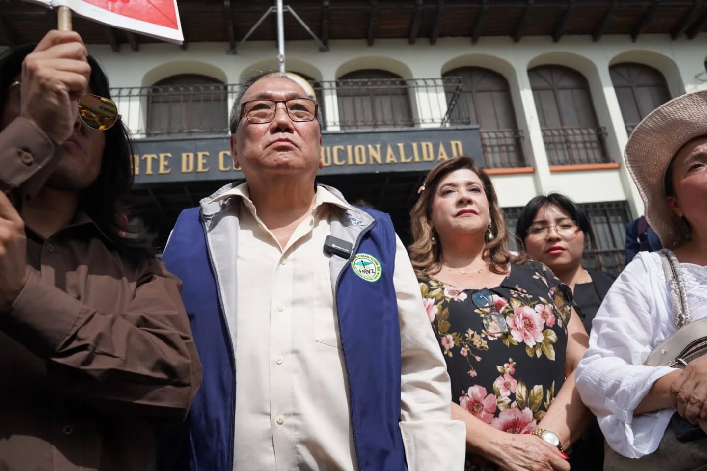 Las recientes acciones emprendidas ante instancias constitucionales y el Ministerio Público revelan la dimensión del conflicto universitario y ponen en suspense la continuidad del actual liderazgo académico(USAC DIRE Dignidad y Rescate)