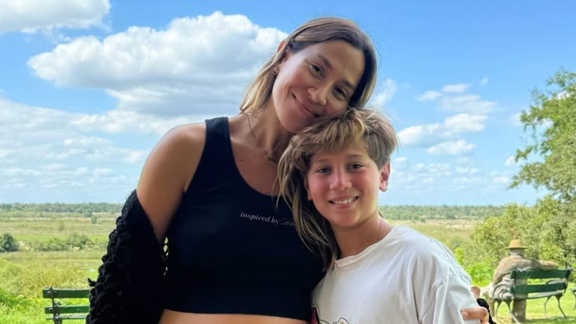 Jimena Barón mostró su preocupación por el crecimiento de su hijo y controló cómo viaja solo en subte