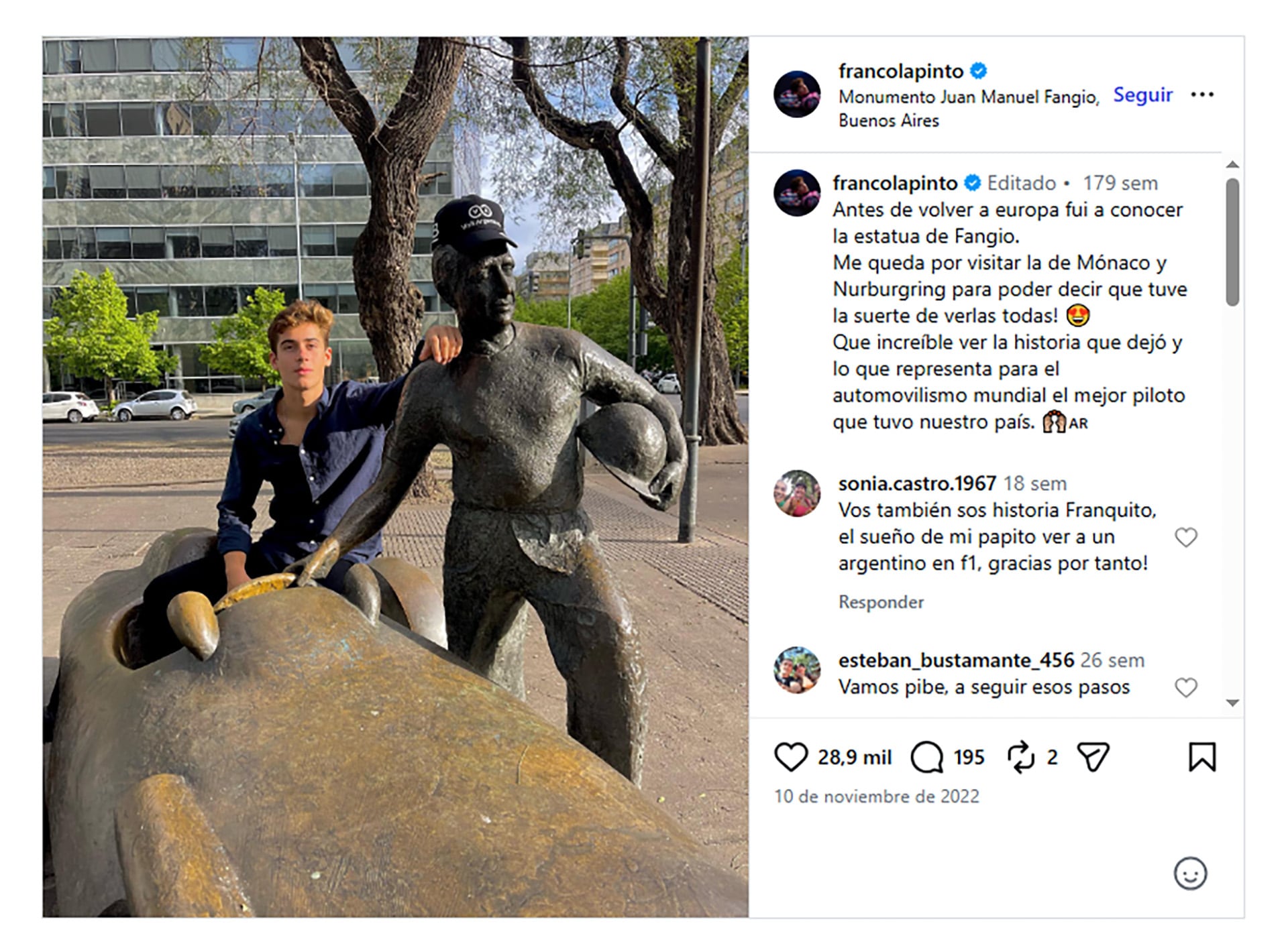 El posteo de Colapinto en noviembre de 2022 visitando el monumento de Fangio y la Flecha de Plata