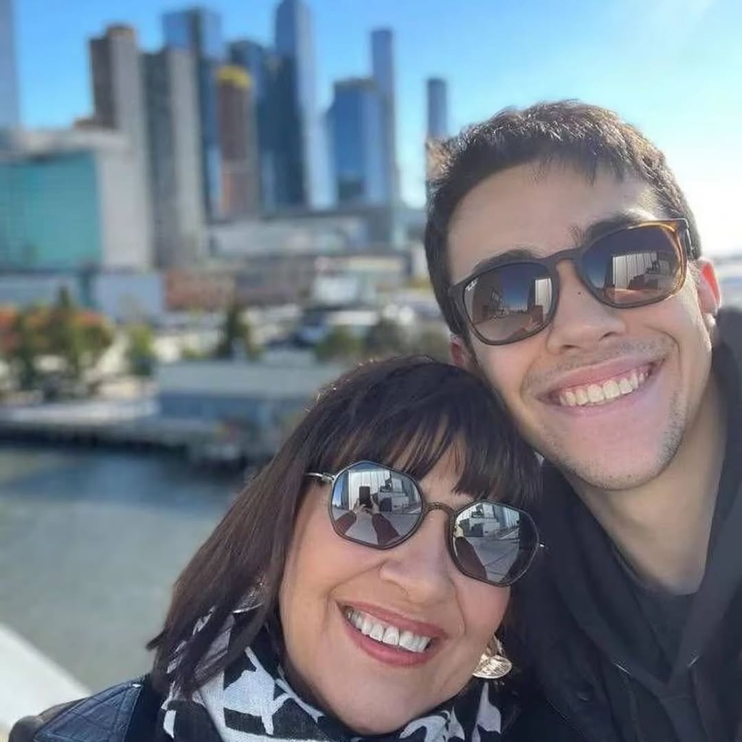 La Negra Vernaci contó qué estudia su hijo Vicente en la UBA y expresó todo su orgullo: “Es reloco que sea un adulto”