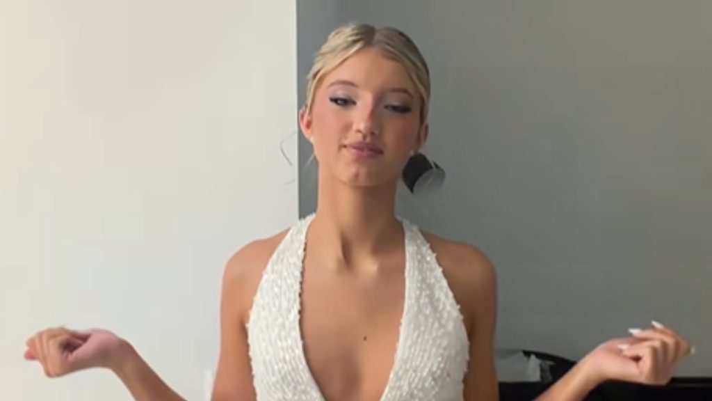 La reacción de Allegra Cubero al mensaje de Mica Viciconte por su espectacular fiesta de 15