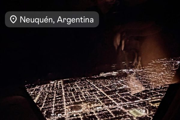 La tajante decisión de Nicole Neumann durante la fiesta de 15 de Allegra Cubero: relax, naturaleza y silencio