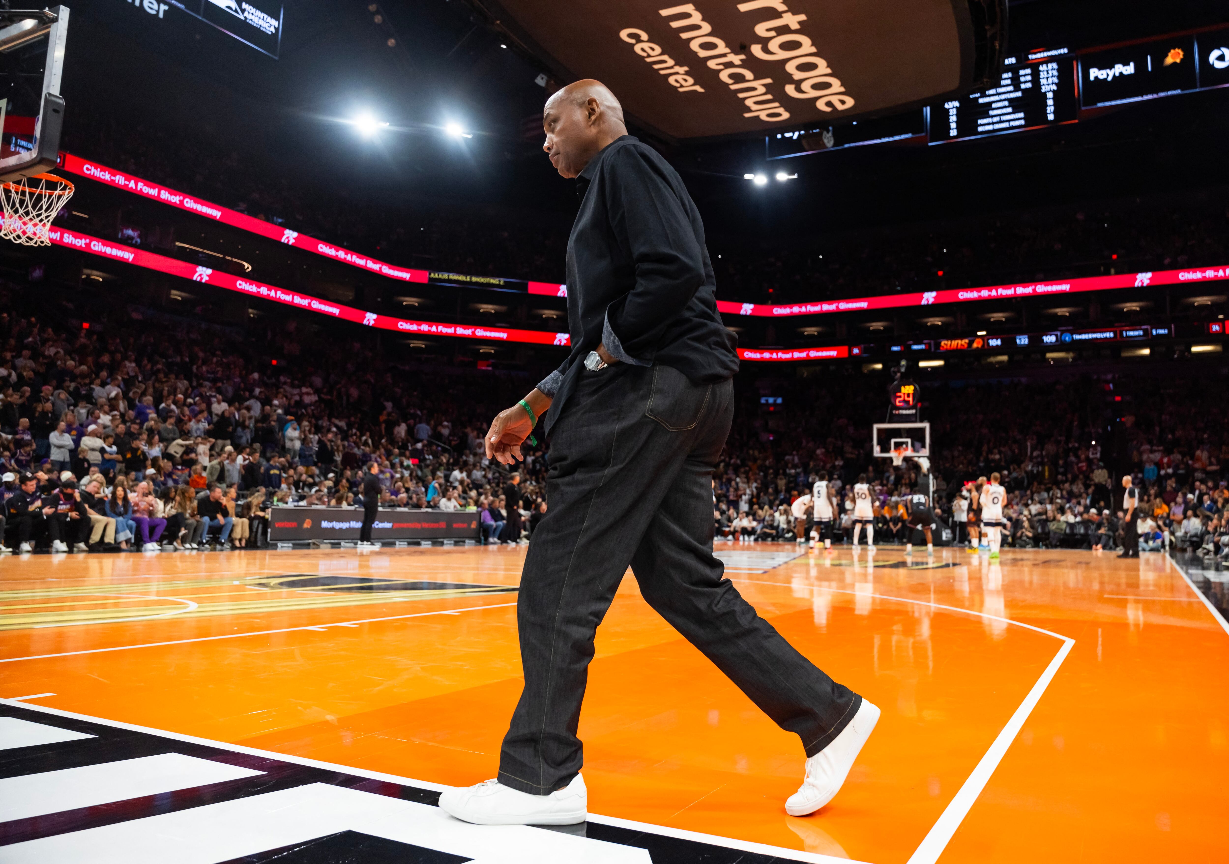 El ex Phoenix hoy es comentarista de la NBA (Mark J. Rebilas-Imagn Images)