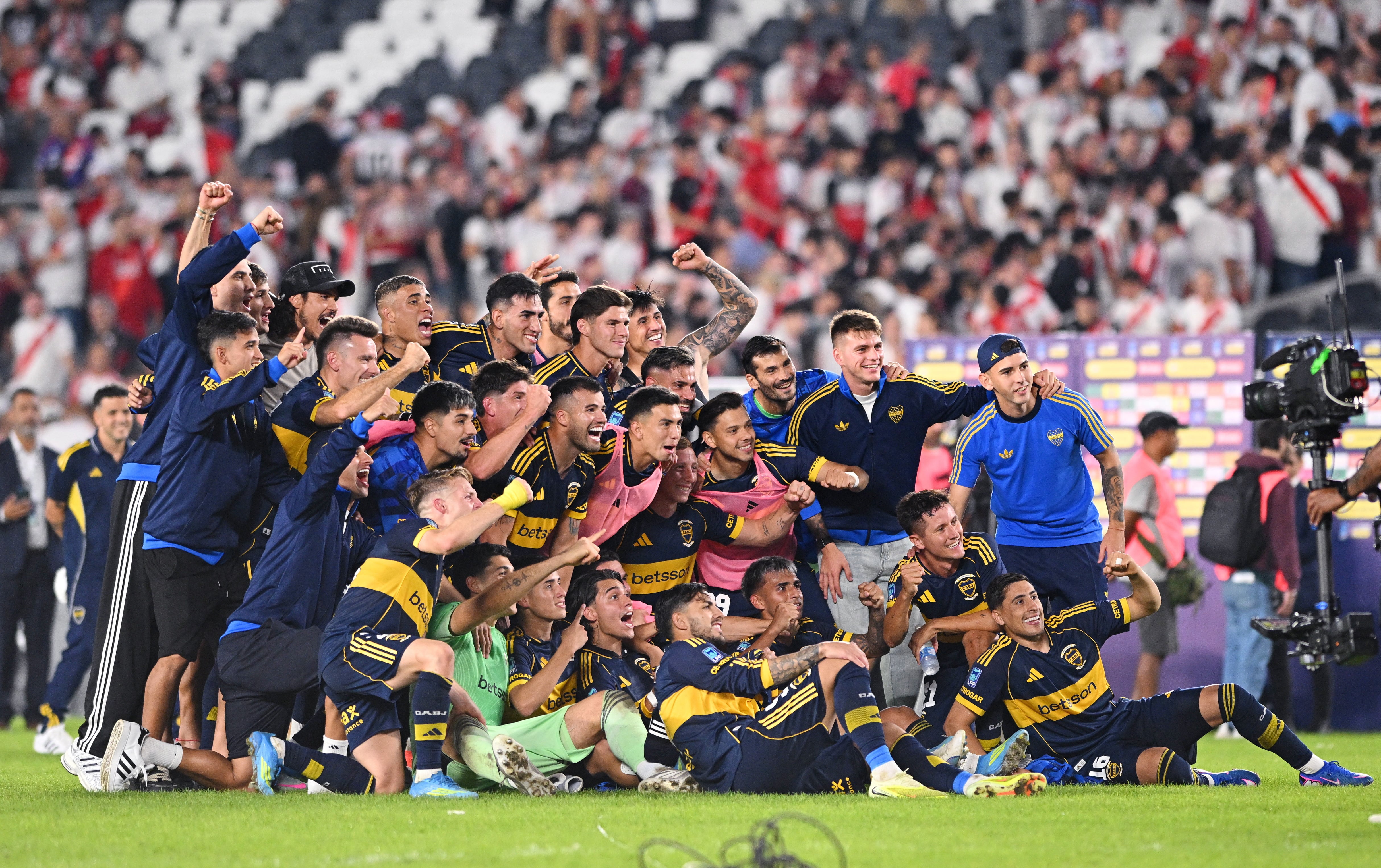 Boca Juniors venció a River Plate en el Superclásico y quedó a un paso de los octavos de final (REUTERS/Rodrigo Valle)