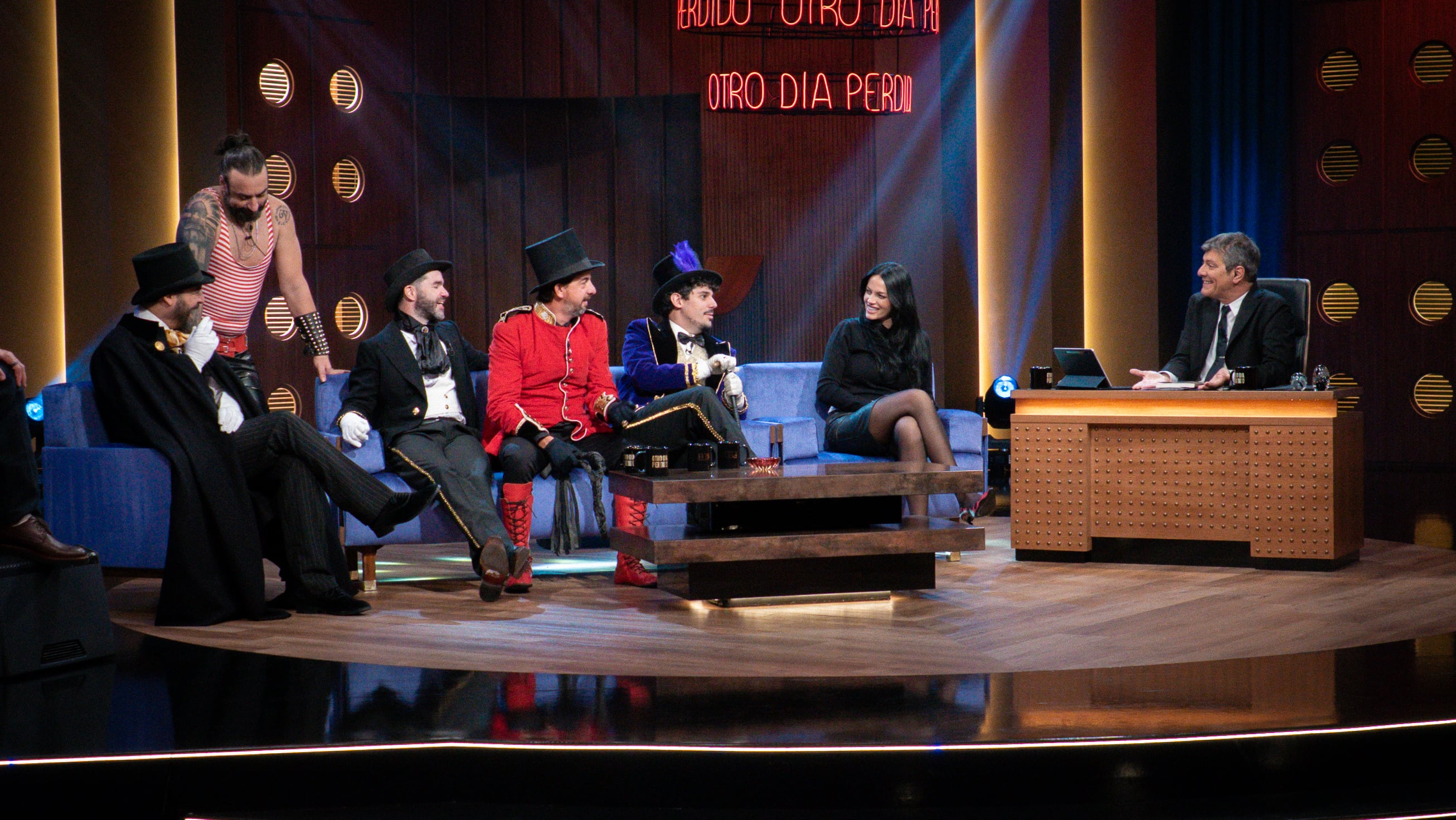 Paren La Mano Circus fusiona el humor característico de los streamers con números circenses y una puesta en escena teatral inédita (Gentileza: Otro día Perdido)