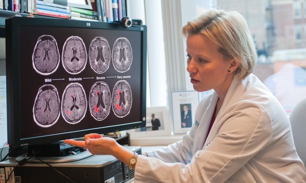 Rost propuso estrategias para abordar el aumento de trastornos neurológicos en el mundo