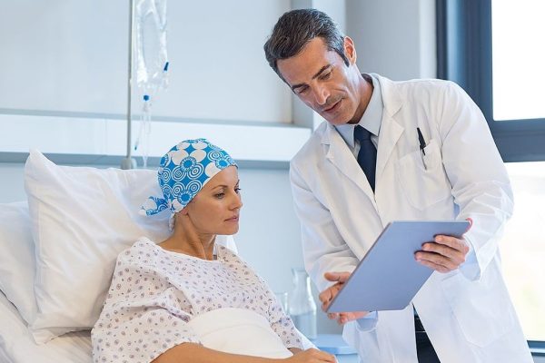 Nuevo tratamiento mejora la supervivencia ante el cáncer de mama agresivo