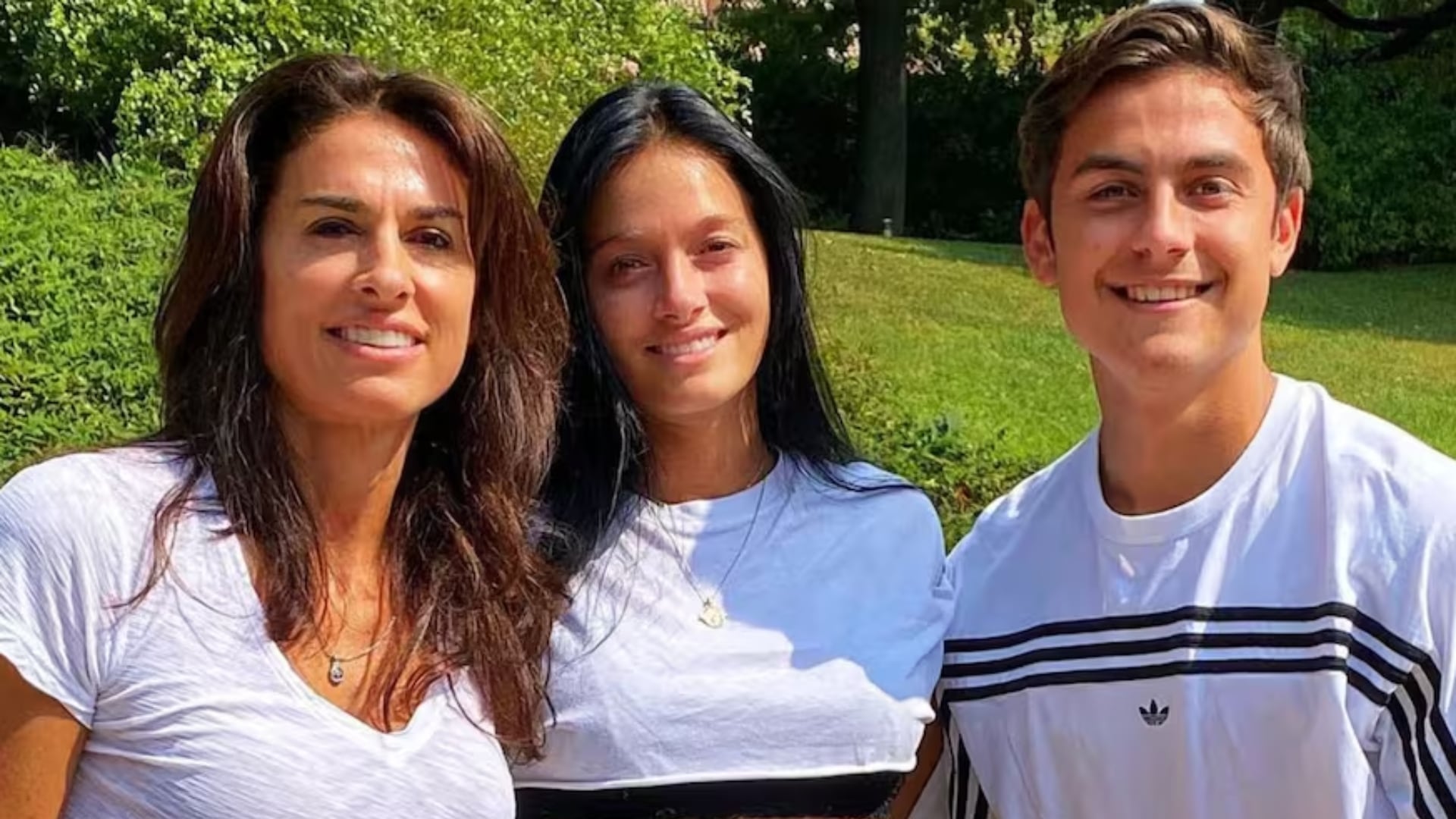 Gabriela Sabatini, Oriana Sabatini y Paulo Dybala, hoy no tiene contacto con la hermana de Ova