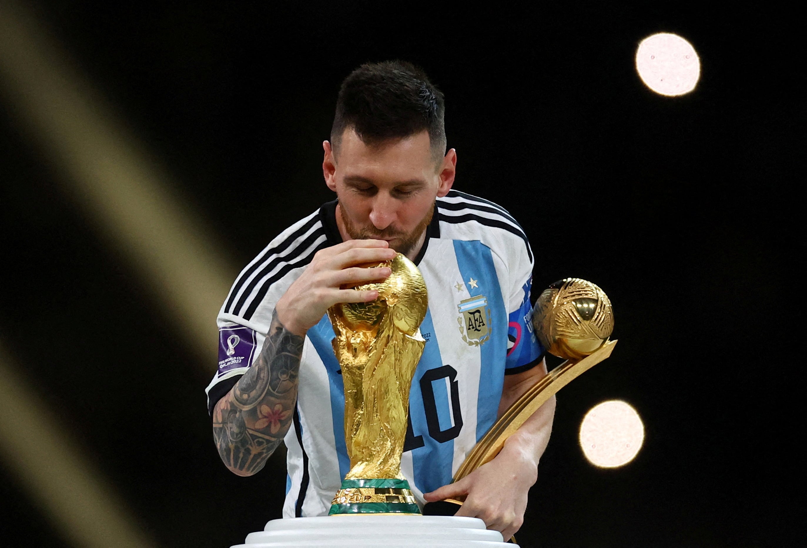 La nueva gira “Circus” propone la emoción de regalar un viaje a la Selección Argentina en el Mundial 2026 (REUTERS/Kai Pfaffenbach/File Photo)