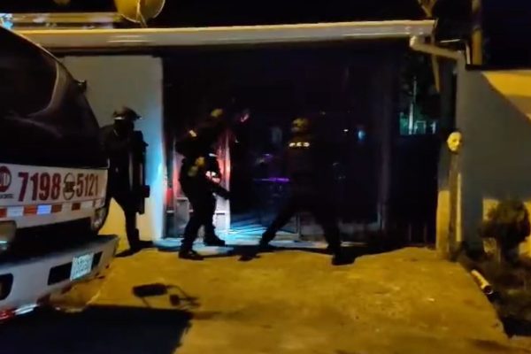 Policía Control de Drogas detiene a 17 integrantes de una banda de narcomenudeo en Puntarenas, Costa Rica