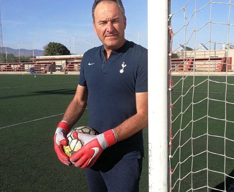 El ex arquero está radicado en España hace varios años