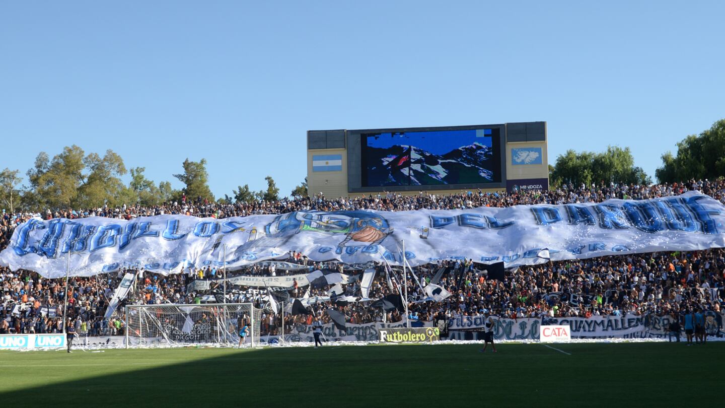 Prohibieron el ingreso a las canchas a 28 hinchas tras diferentes episodios de violencia