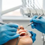 Qué es el esmalte dental, cómo protege los dientes y por qué su pérdida es irreversible