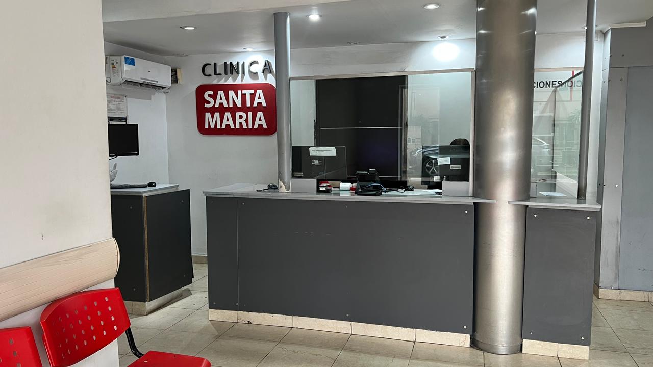 La recepción de la clínica Santa María