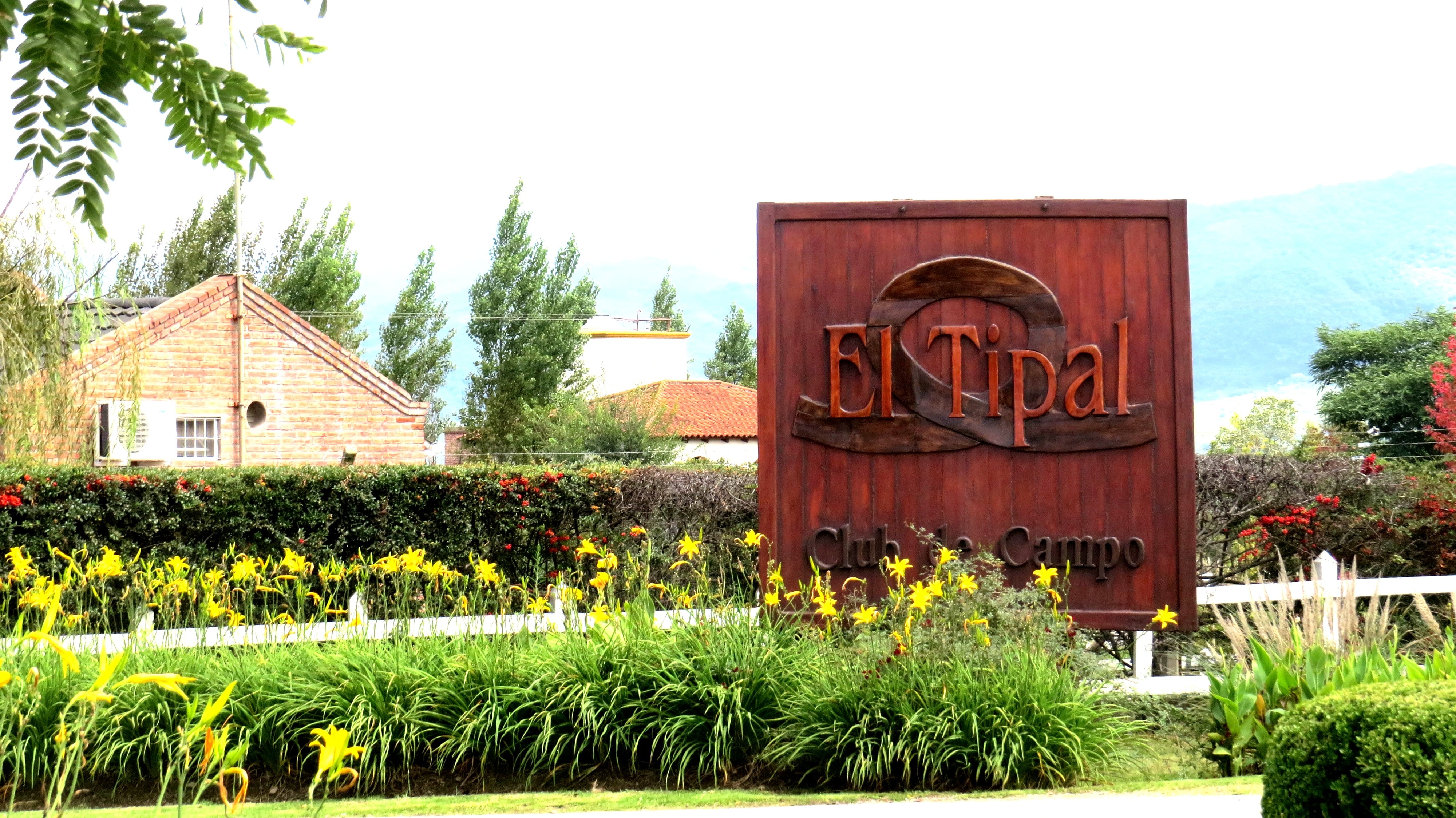 La víctima y su agresor fueron localizados dentro del barrio privado donde vivían (El Tipal)