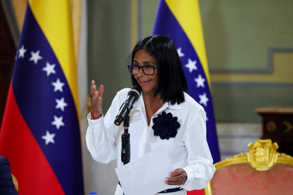 Alertan que la mayoría de los presos políticos excarcelados en Venezuela continúan sometidos a la vigilancia del régimen
