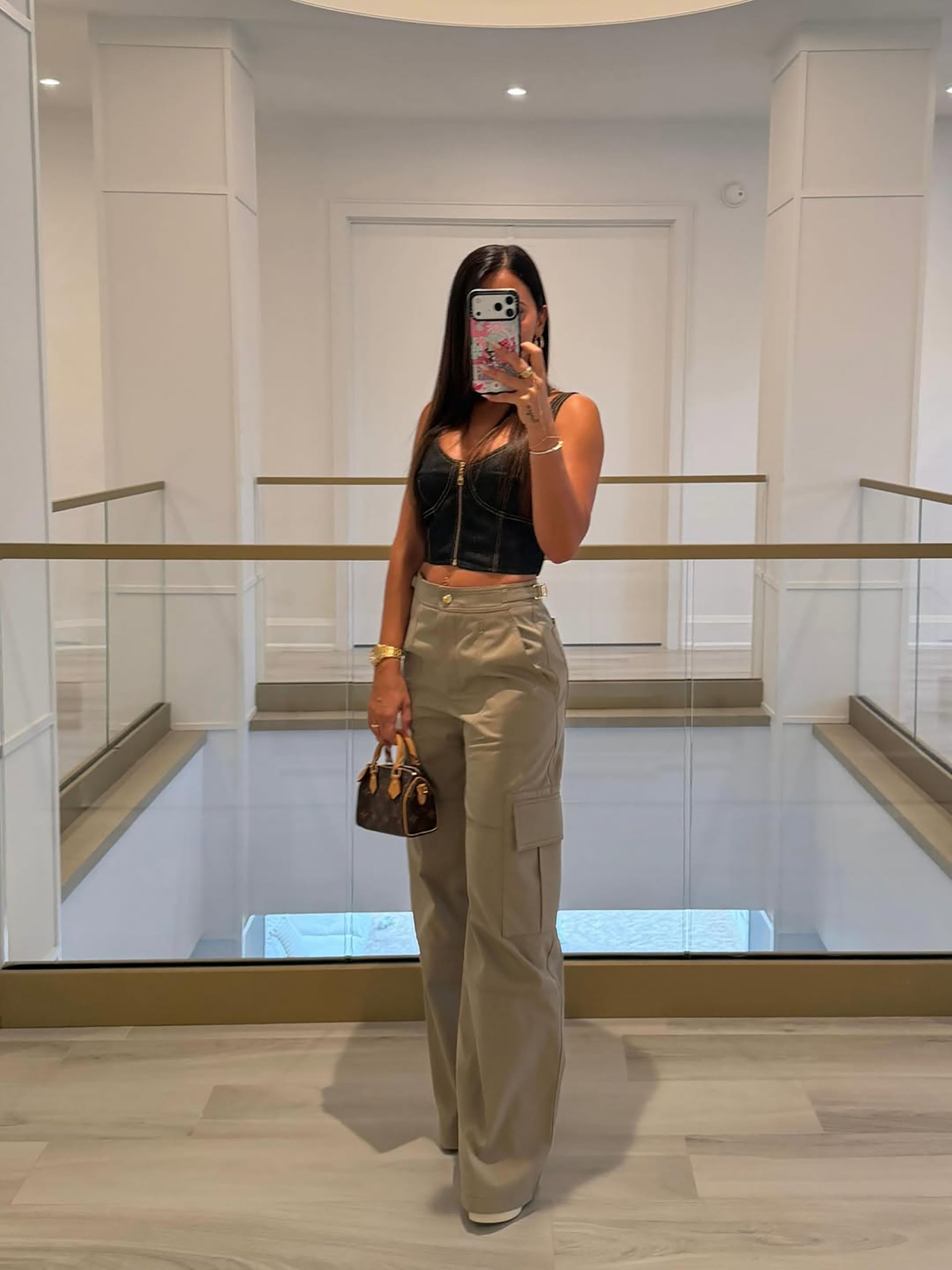 La mini cartera de Antonela Roccuzzo que marcó tendencia en Miami