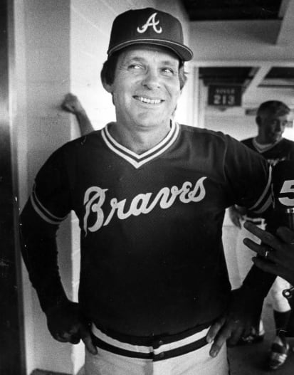 En 1995, logró el ansiado campeonato tras vencer a Cleveland en una serie recordada por el dominio de su cuerpo de lanzadores (Journal-Constitution, via Associated Press)
