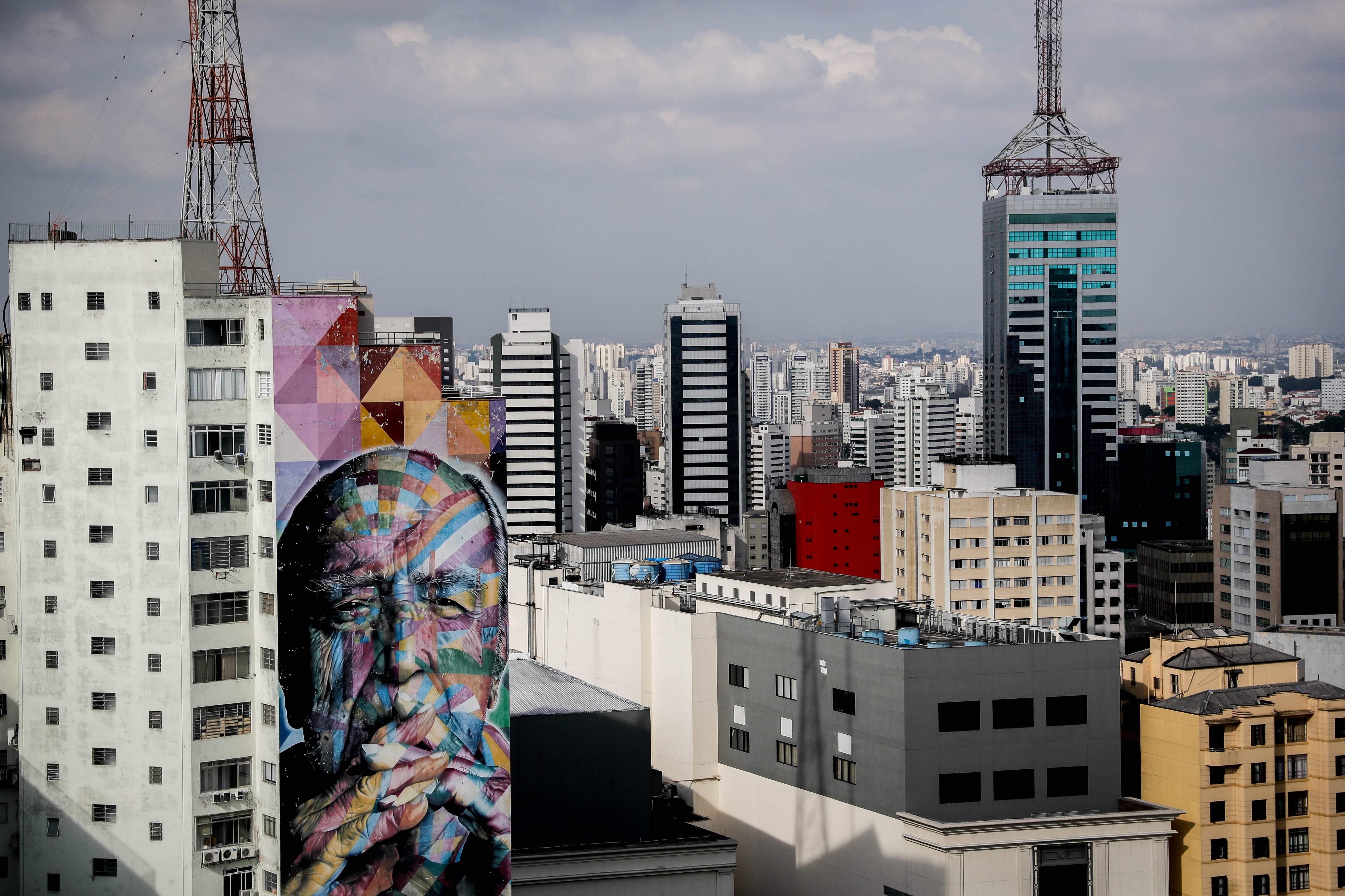 Fotografía panorámica de archivo en donde se aprecian edificios en San Pablo (EFE/Fernando Bizerra Jr) 