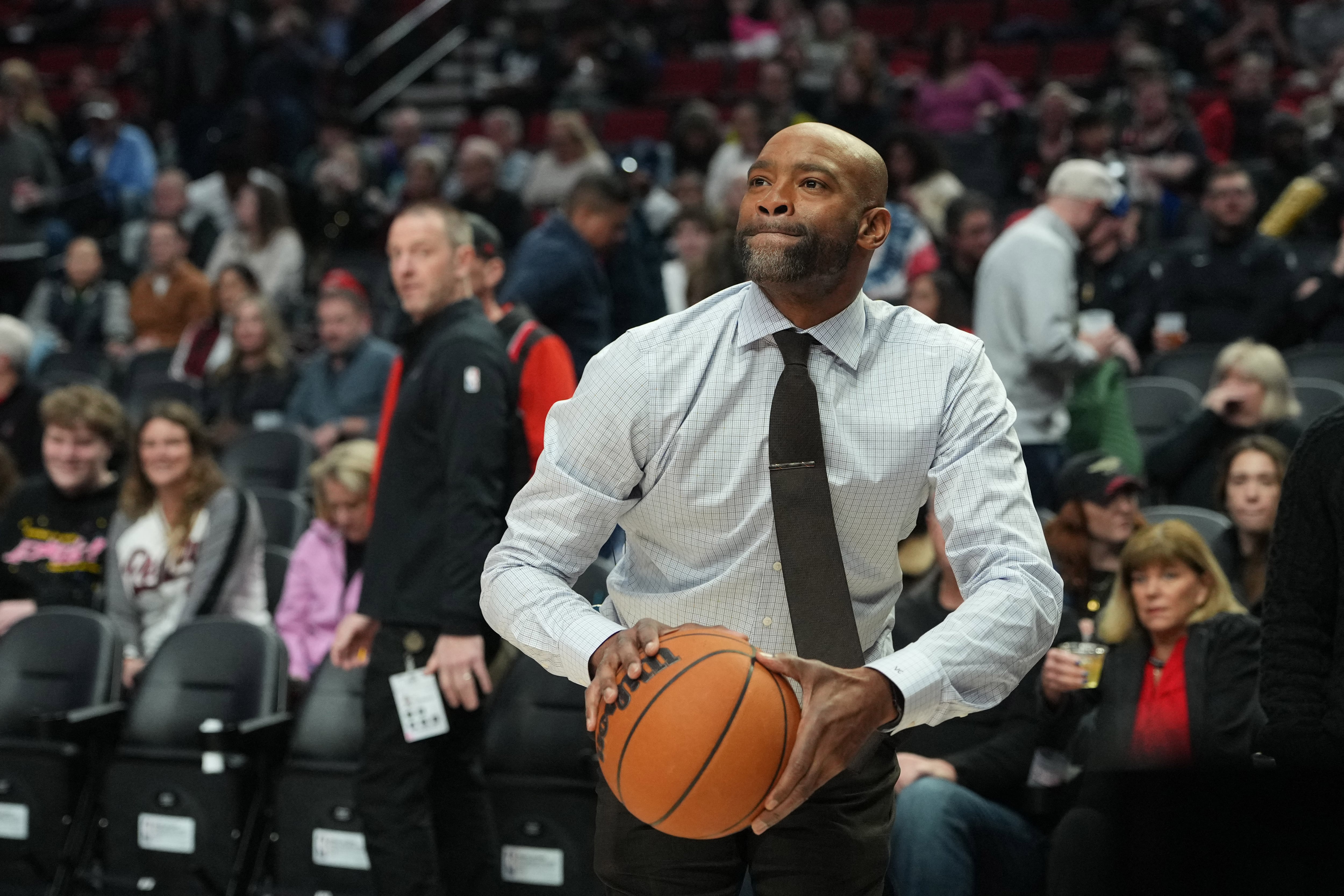 Vince Carter analiza la evolución del básquet y destaca el cambio en el estilo de juego de la NBA (Mandatory Credit: Soobum Im-Imagn Images)