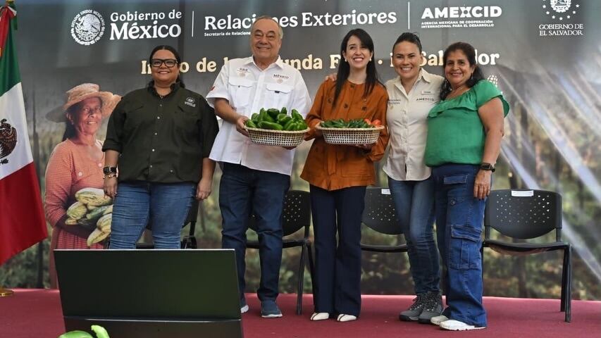 El impulso de un programa bilateral redefine el desarrollo rural. Apoyo económico, capacitación y protagonismo comunitario generan nuevas perspectivas para las familias agrícolas. Un proyecto con impacto regional y aspiraciones de largo alcance (Agencia Mexicana de Cooperación Internacional para el Desarrollo)