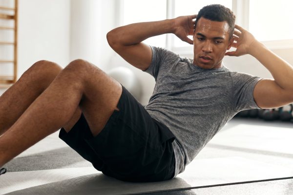 Con la proteína no alcanza: qué factores realmente impulsan el desarrollo muscular, según expertos