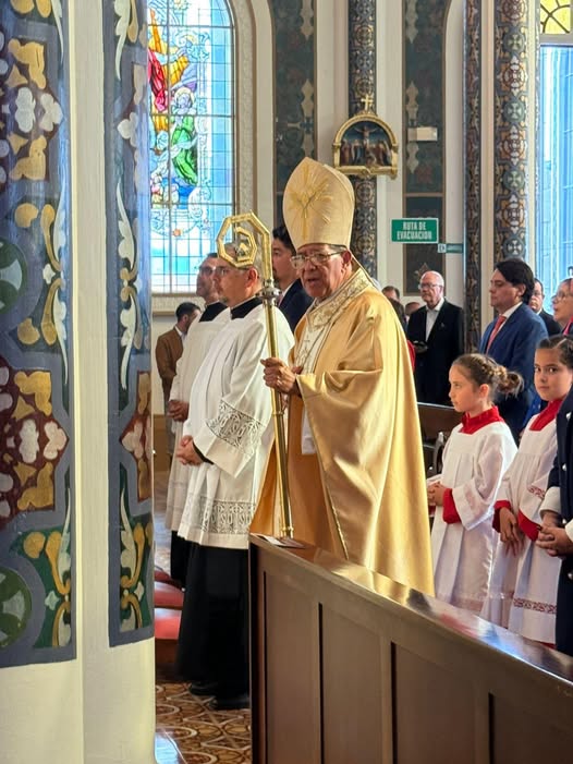 Costa Rica: La presidente Laura Fernández inicia su mandato con acto religioso en Cartago