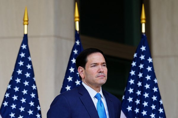 Crece la expectativa por un acuerdo de paz en Medio Oriente entre Estados Unidos e Irán tras el anuncio de Trump