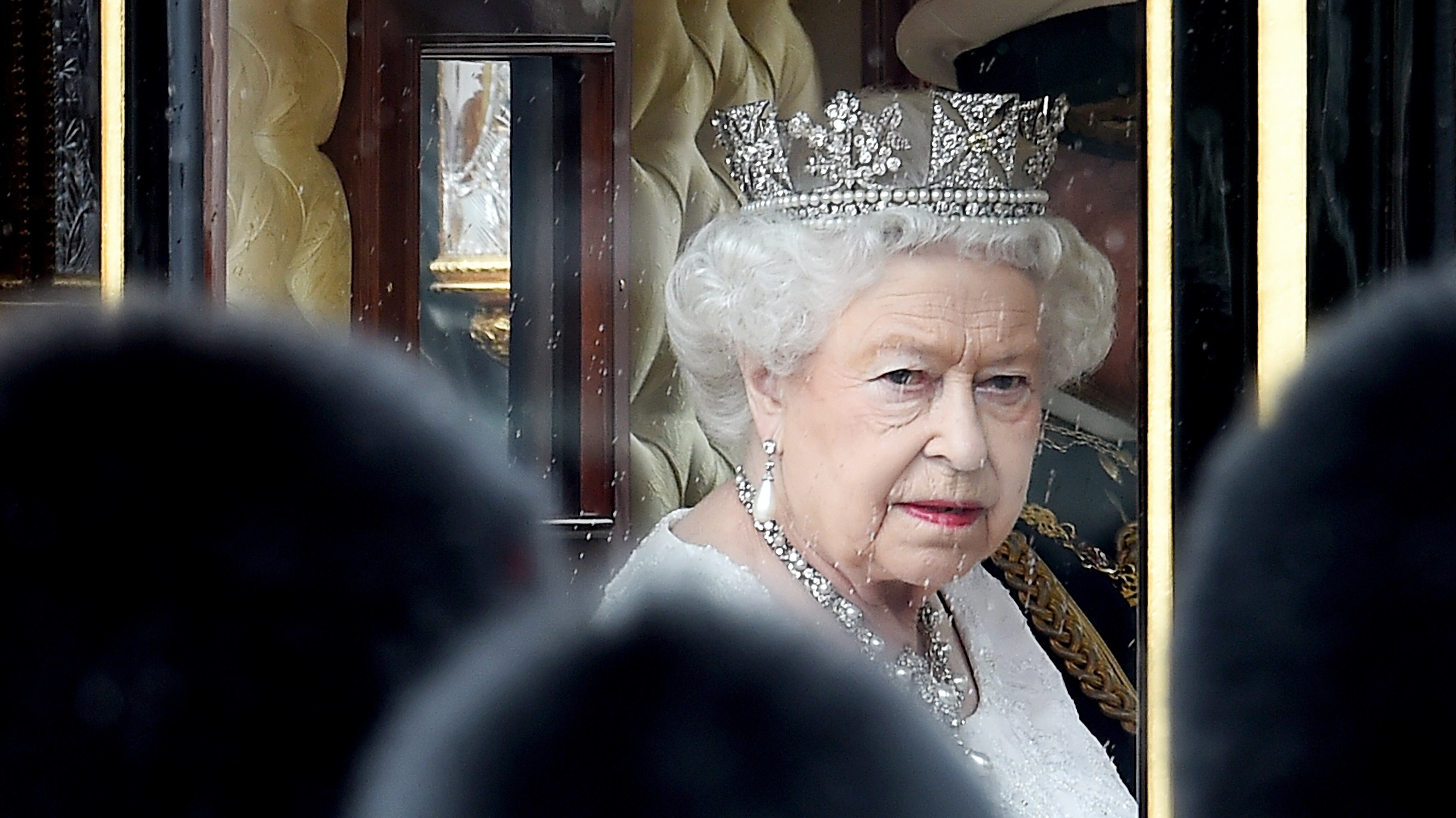 La monarquía británica sobrevivió al siglo XX mientras las casas reales de Alemania, Rusia y Austria-Hungría desaparecieron tras las guerras y revoluciones - EFE/EPA/ANDY RAIN ATTENTION/Archivo 