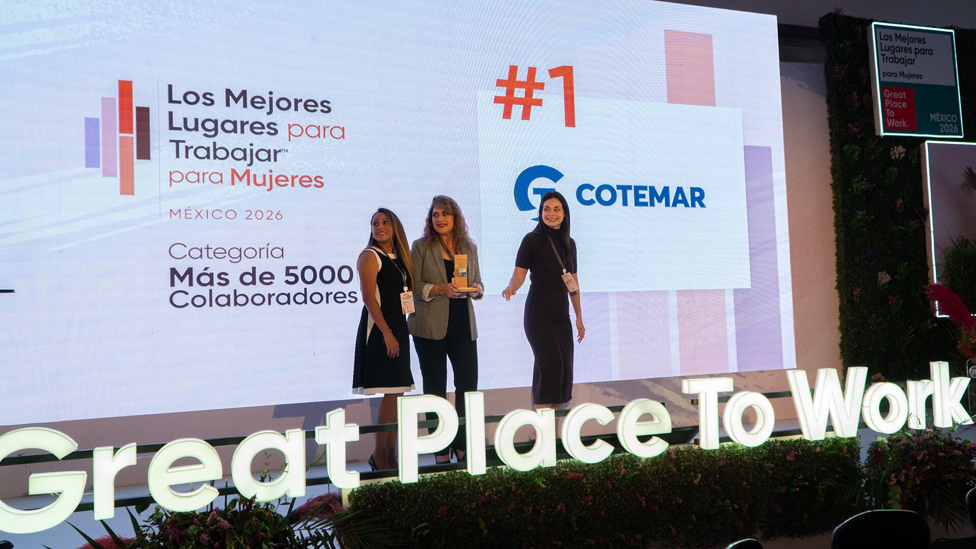 Se realizó la última edición de Great Place To Work en la CDMX en donde se entregaron decenas de galardones a empresas comprometidas en ser los mejores lugares para las mujeres para trabajar. (Jenifer Nava/Infobae)