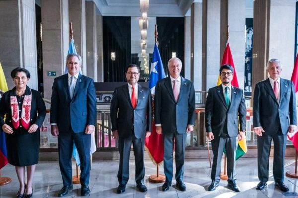 Detuvieron a más de 1.200 personas en Chile en el marco de un mega operativo en 16 regiones del país: