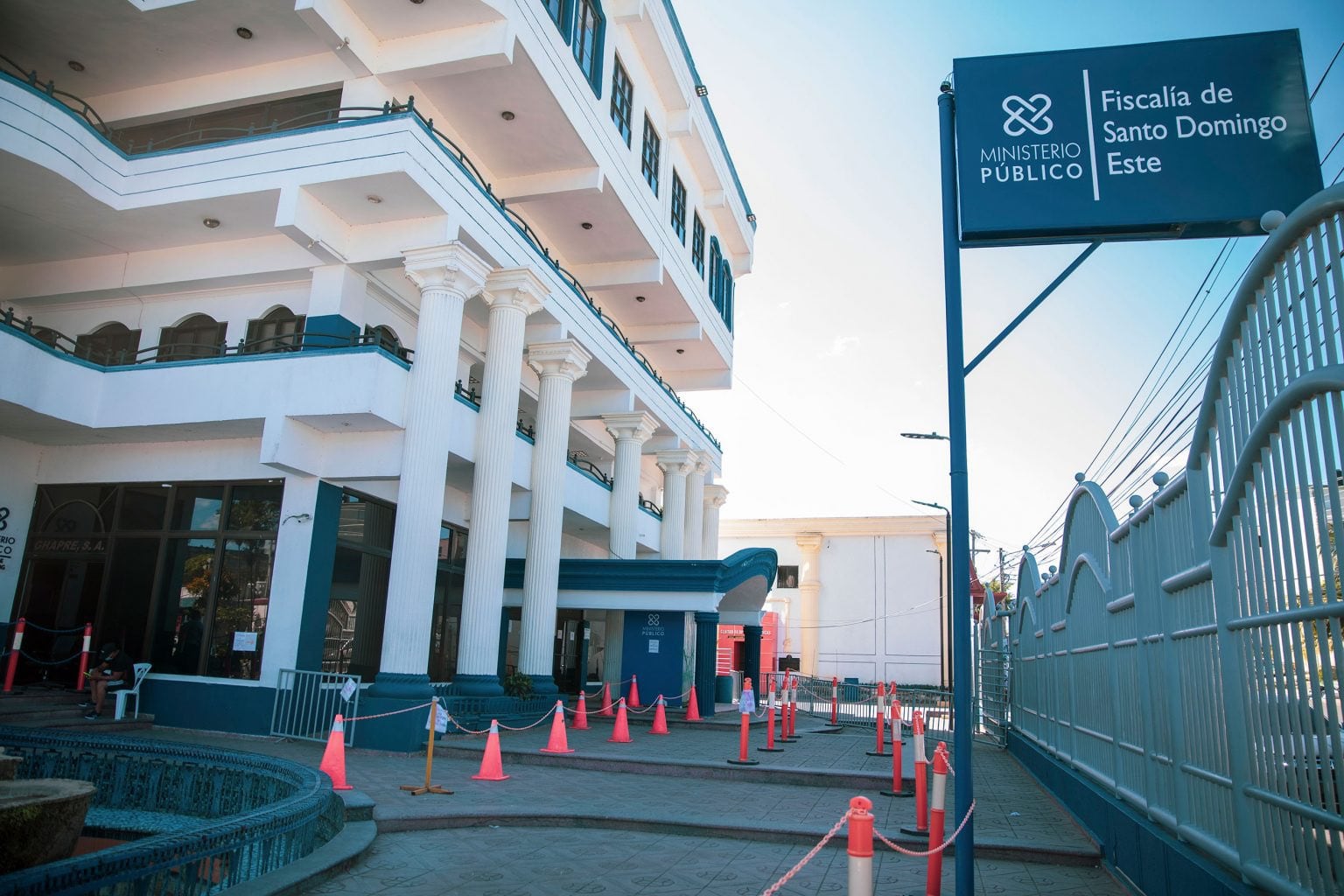 La propuesta de fiscalías virtuales en República Dominicana busca reducir la impunidad vial y facilitar el acceso a la justicia en todo el país. (Foto cortesía Ministerio Público)