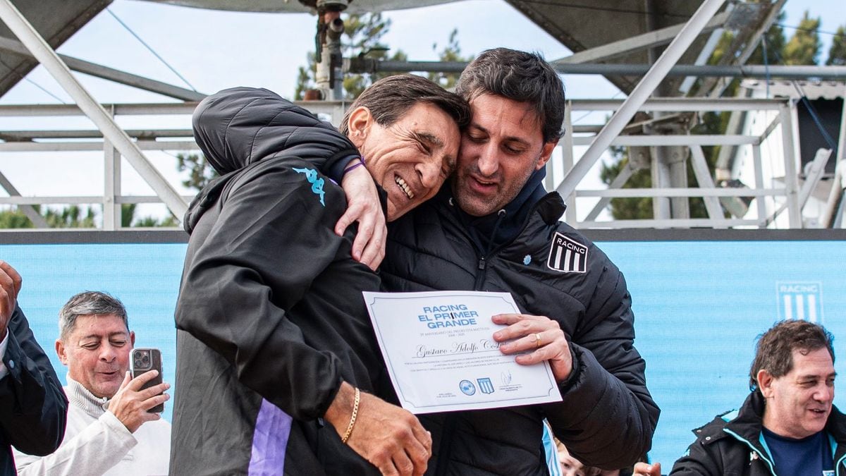 Diego Milito y Gustavo Costas (Racing Club)