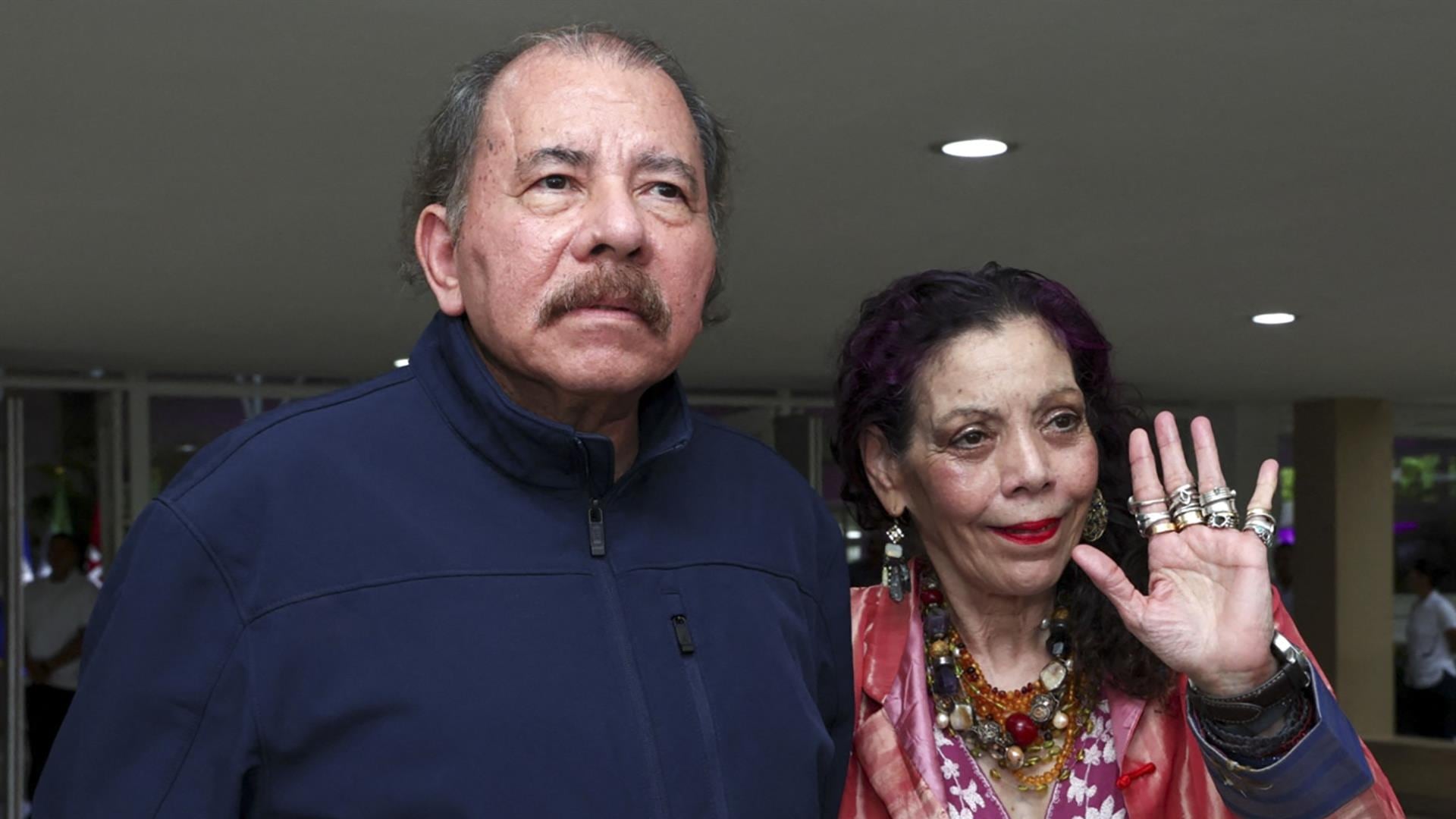 El régimen de Ortega y Murillo ha despojado de la nacionalidad a cientos de críticos, condenándolos a la apatridia.