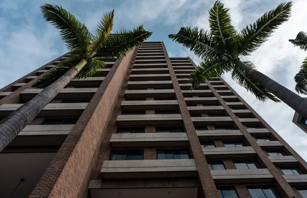 El edificio del hotel Marriott de Caracas (The New York Times)