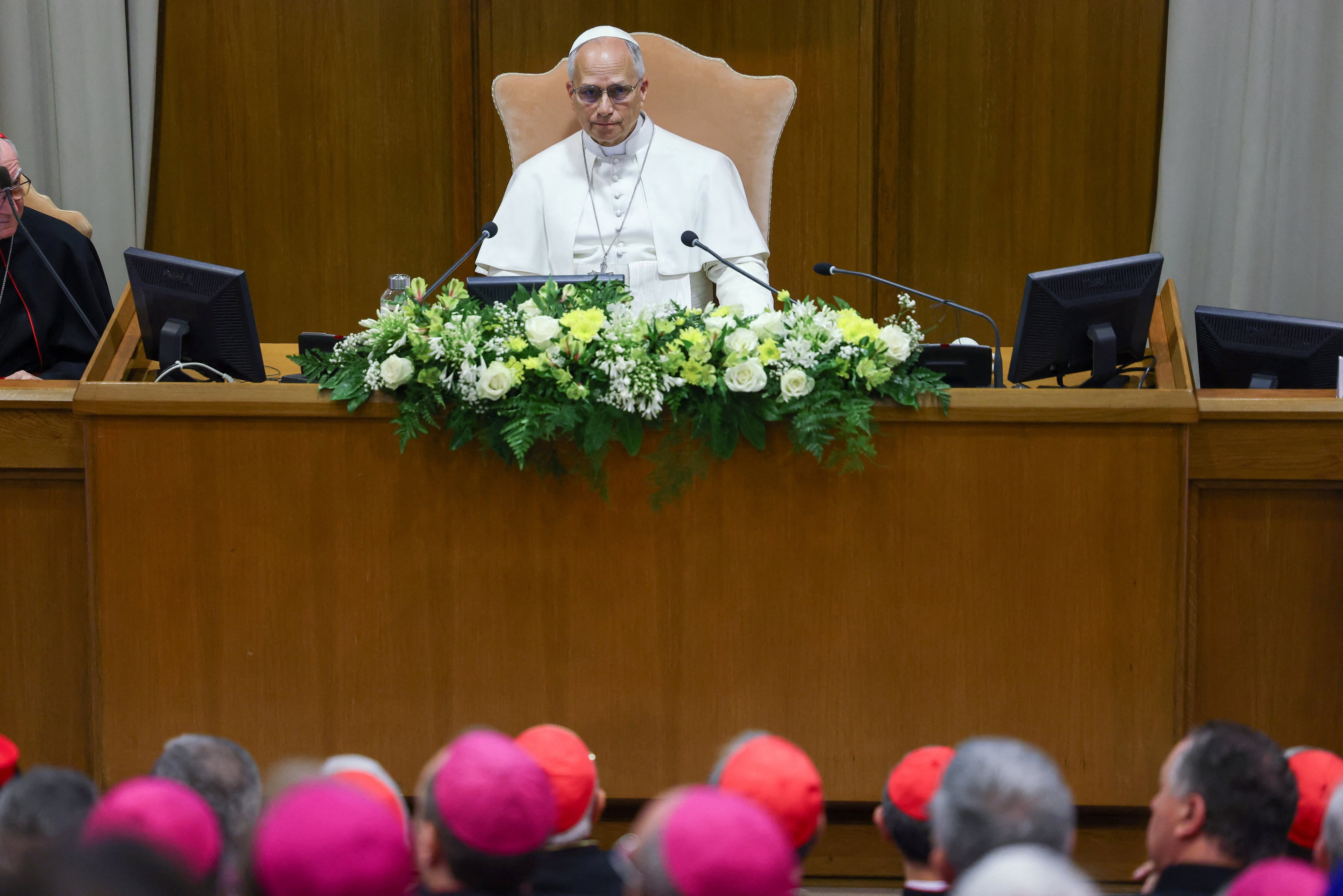 El papa León XIV durante la presentación de su encíclica, que advierte de que las patentes, los algoritmos y los datos quedan 