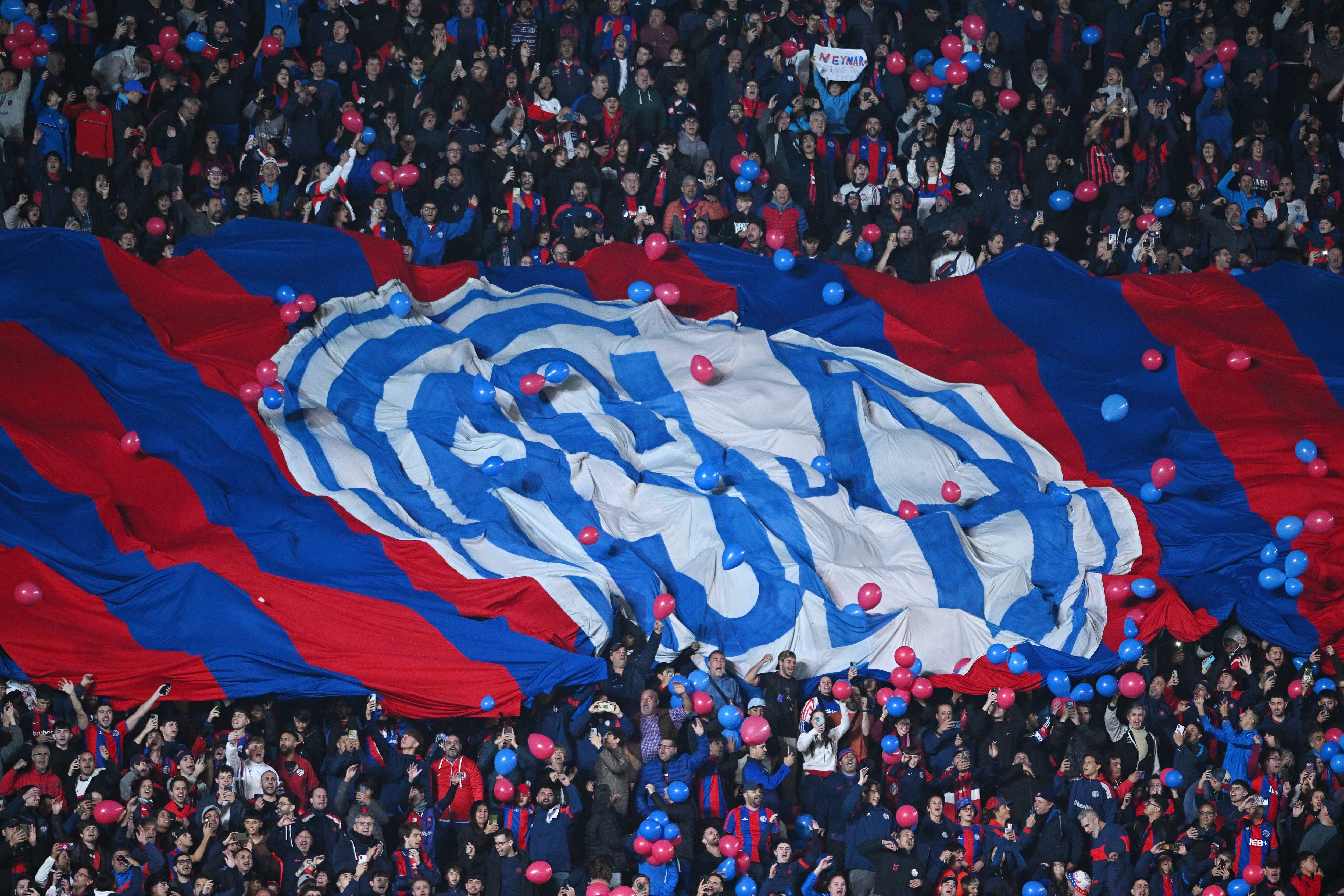 Más de 40 mil socios de San Lorenzo están habilitados para votar (Foto REUTERS/Rodrigo Valle)