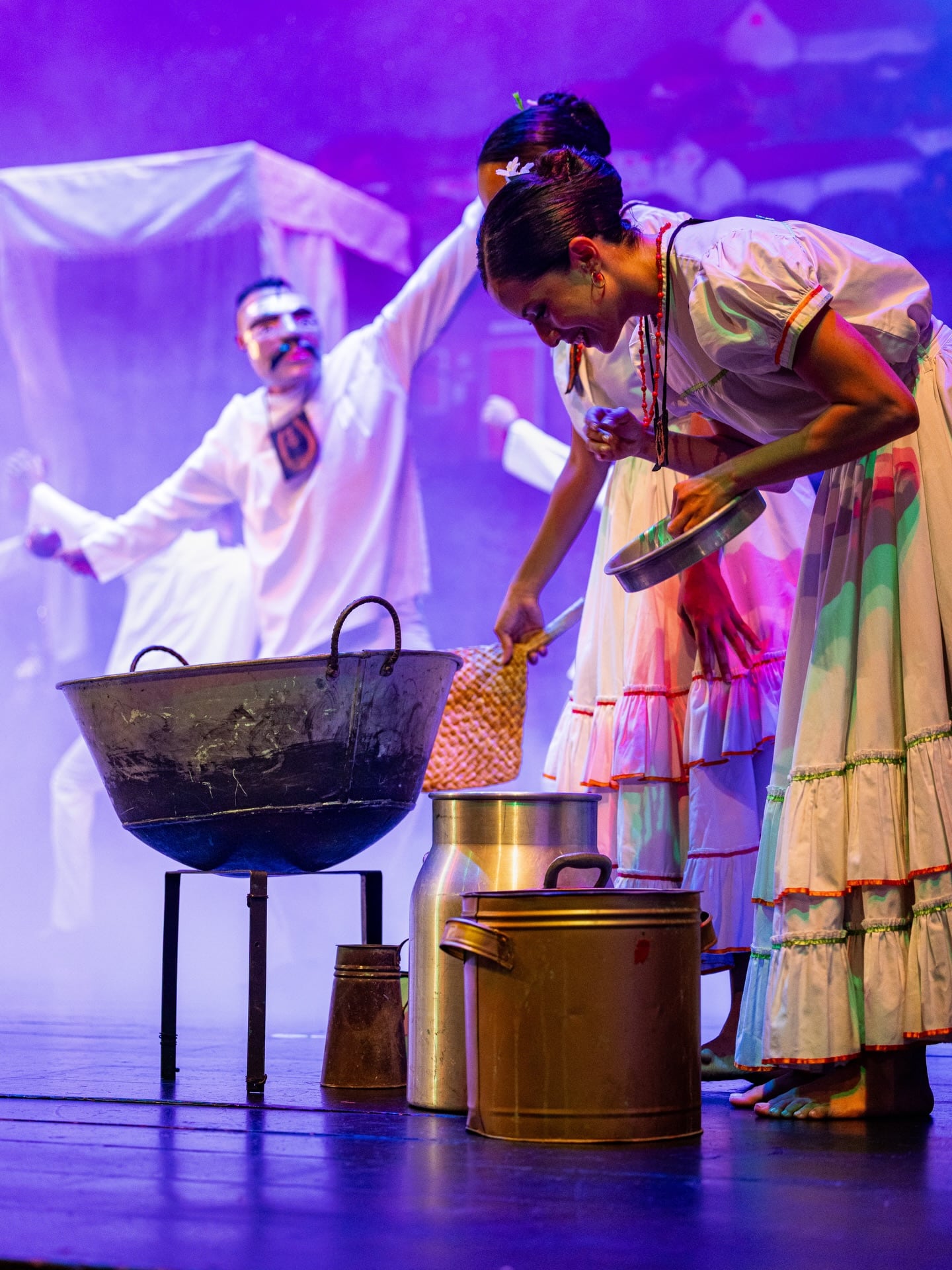 Una compañía se convierte en símbolo nacional al recorrer escenarios y rescatar costumbres ancestrales. Su influencia traspasa fronteras y marca generaciones, preservando lo esencial de la cultura salvadoreña (Foto cortesía Ministerio de Cultura)