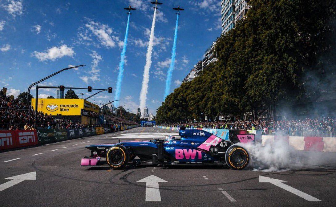 Franco Colapinto convocó 600.000 personas en su exhibición en Palermo y es un buen momento para que el automovilismo nacional capitalice el fenómeno del piloto de Alpine en F1